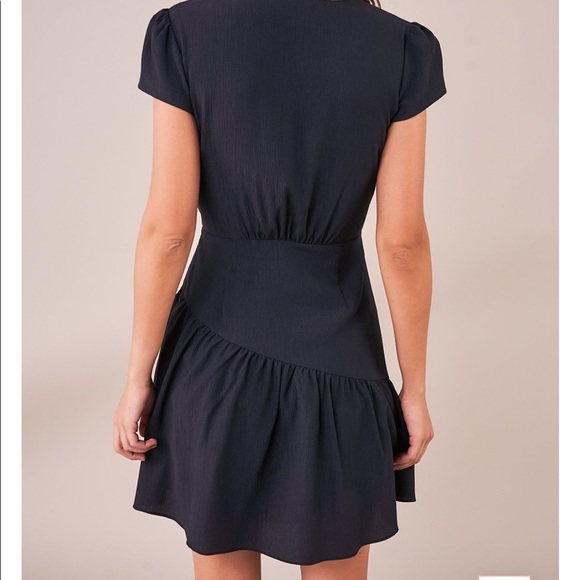 Keyhole black dress - Picture 9 of 11